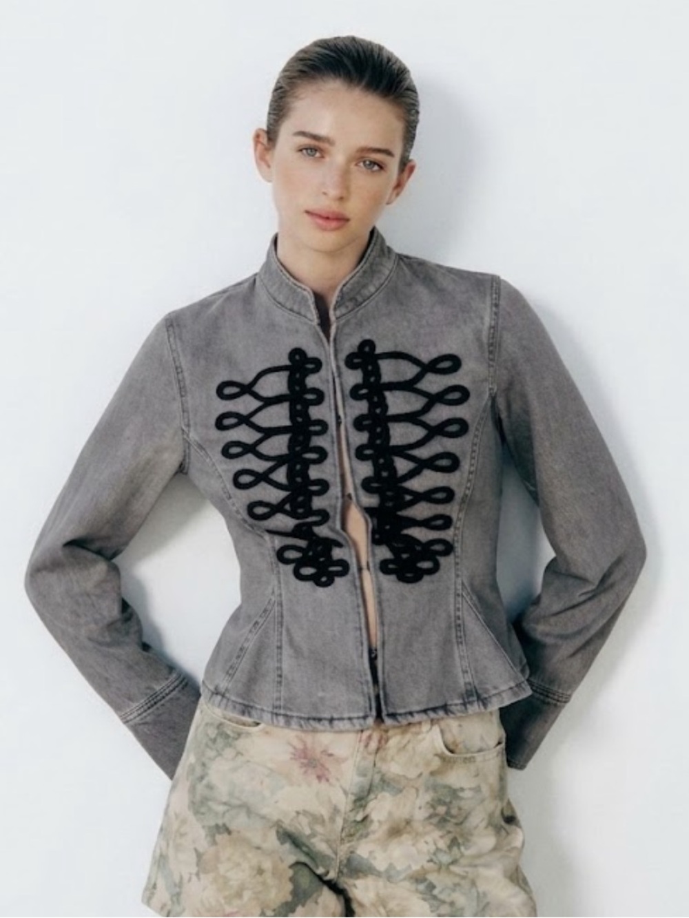 NWT Zara Woman Bloggers Fav Z1975 PEPLUM JACKET WITH FROG BUTTONS Size XS